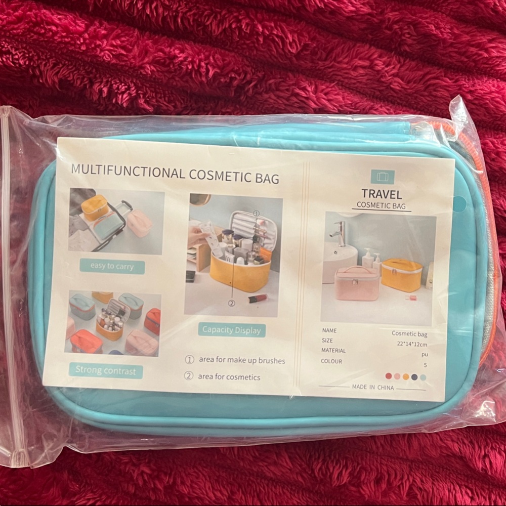 Multifunctional Cosmetic Bag in Blue